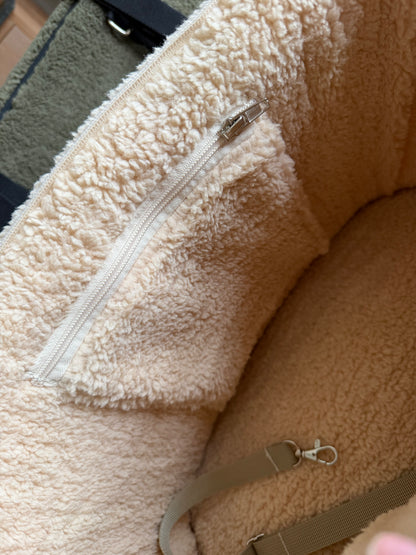 Beige Teddy Draagtas